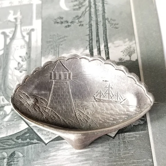 Antique brooch Victorian lighthouse and ship Sterling Silver seashell mermaid - Picture 8 of 16
